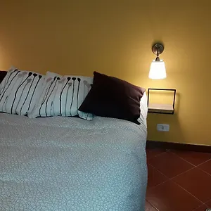 https://lacasadiflo.hotels-amalfi.com